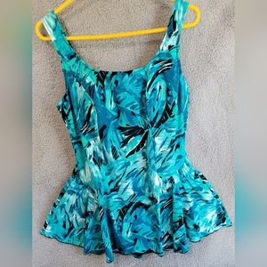 Maxine of Hollywood One Piece Swimsuit With Bra 18W